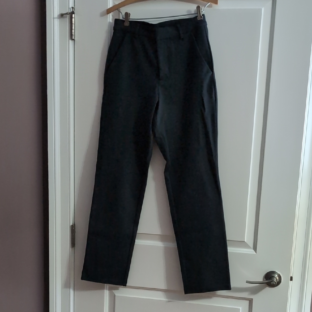 Universal Standard NWT Size 4 Long Cigarette Pants in Ivy